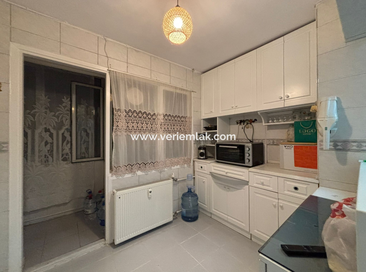 Alsancak Dünyagöz Gegenüber Möbliert 3 1 130 M2 2. Etagenwohnung Zu Vermieten!