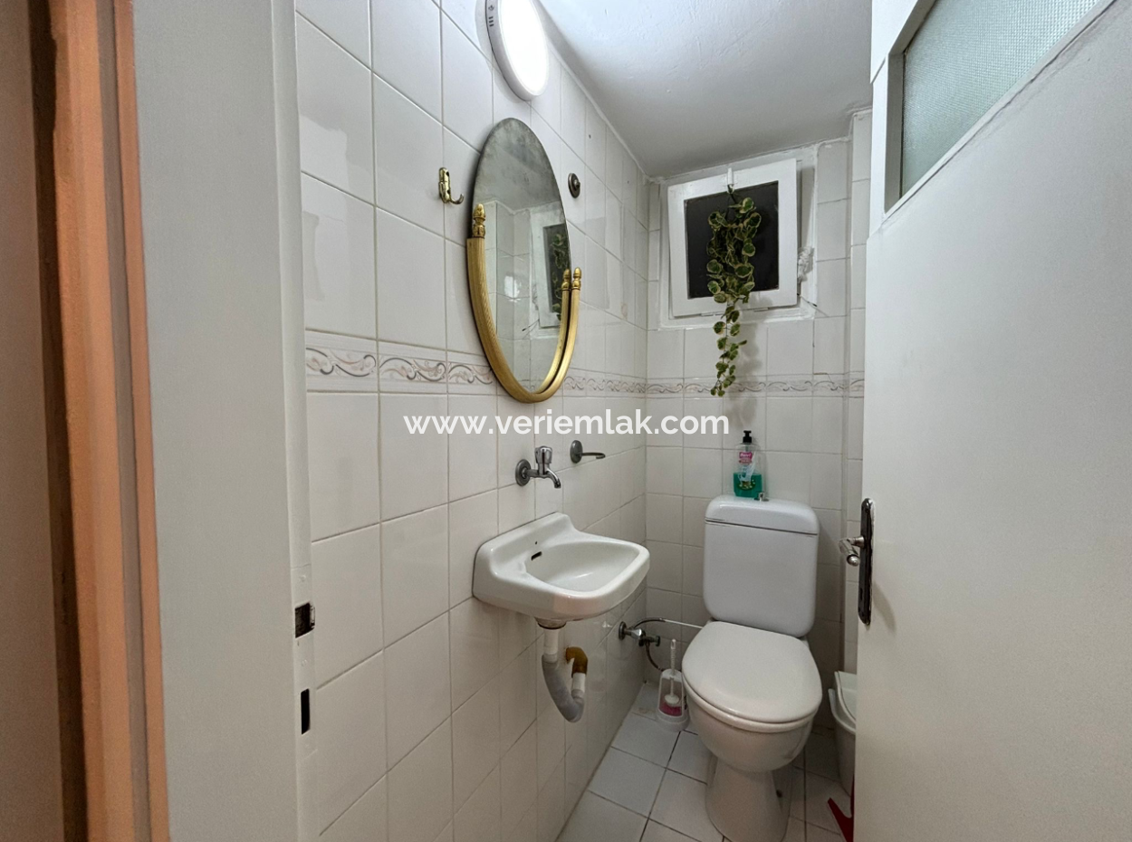 Alsancak Dünyagöz Gegenüber Möbliert 3 1 130 M2 2. Etagenwohnung Zu Vermieten!