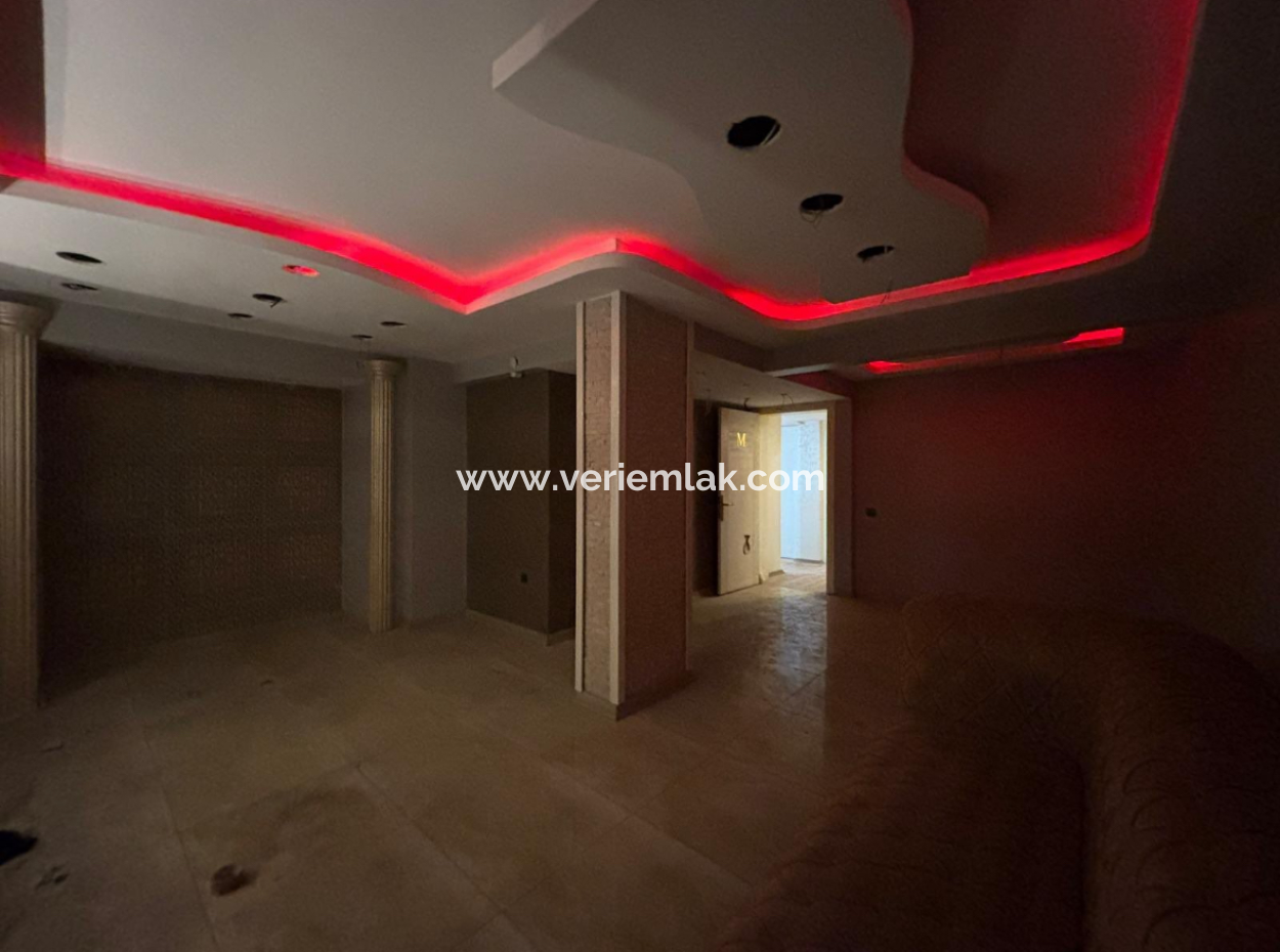 2 1 175M2 Ganzstöckiger Arbeitsplatz Zu Vermieten Mit Meerblick An Der Promenade Von Alsancak!