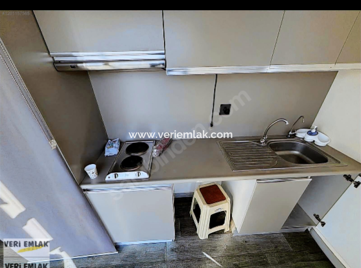 133 M² Arbeitsplatz Zu Mieten Mit 2 1 Vat Im Bayrakli-Turm!