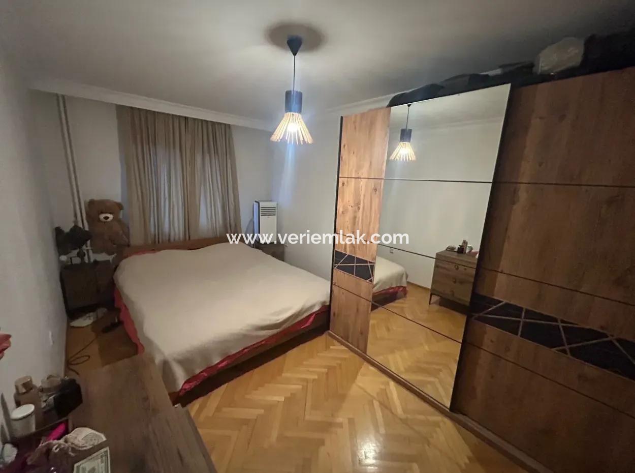 Wohnung Zur Miete – In Der Nähe Des Alsancak Privaten Ege Health Hospital 130 M²