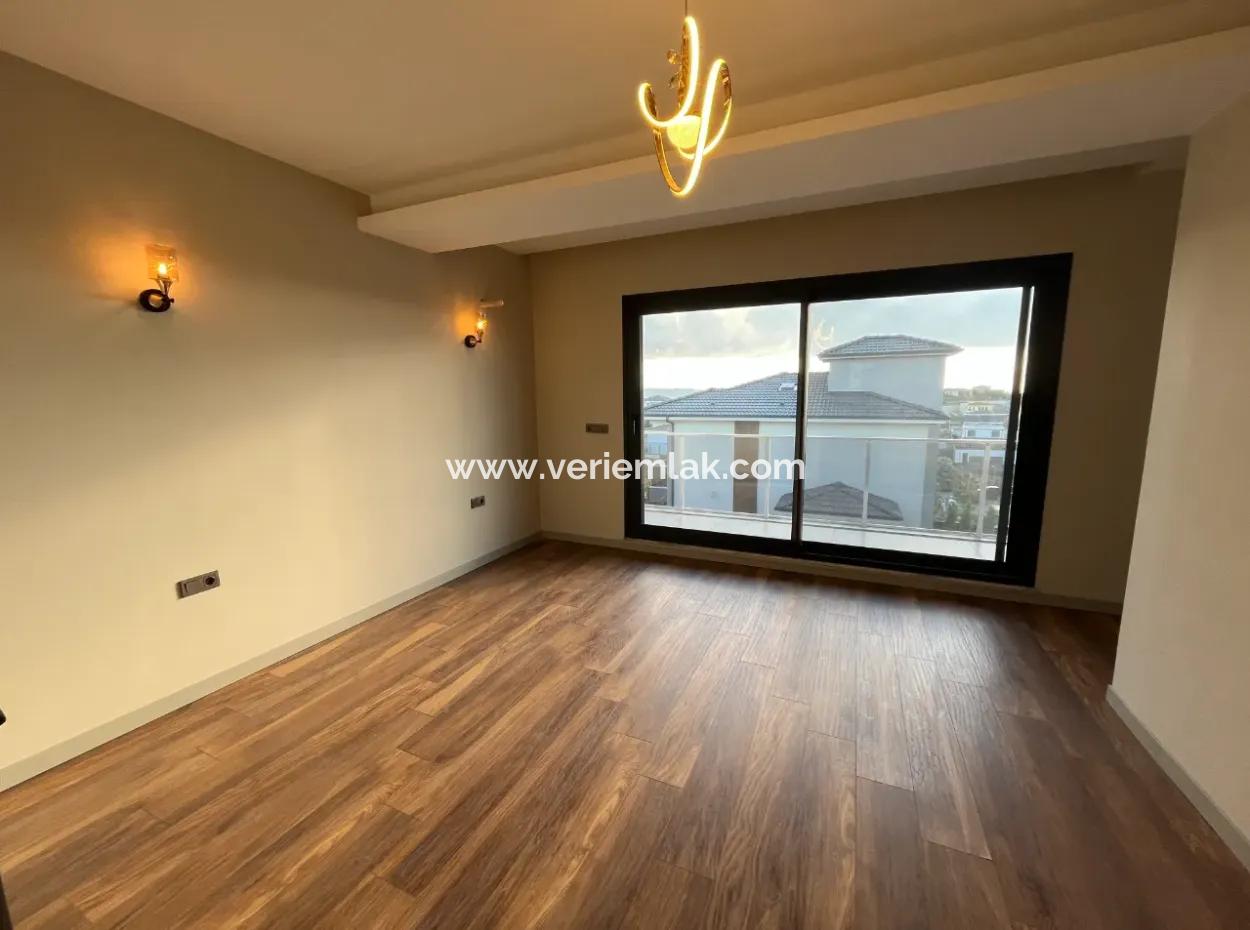 Seferihisar Bahçeşehir – Luxusvilla Mit Privatlebenskonzept