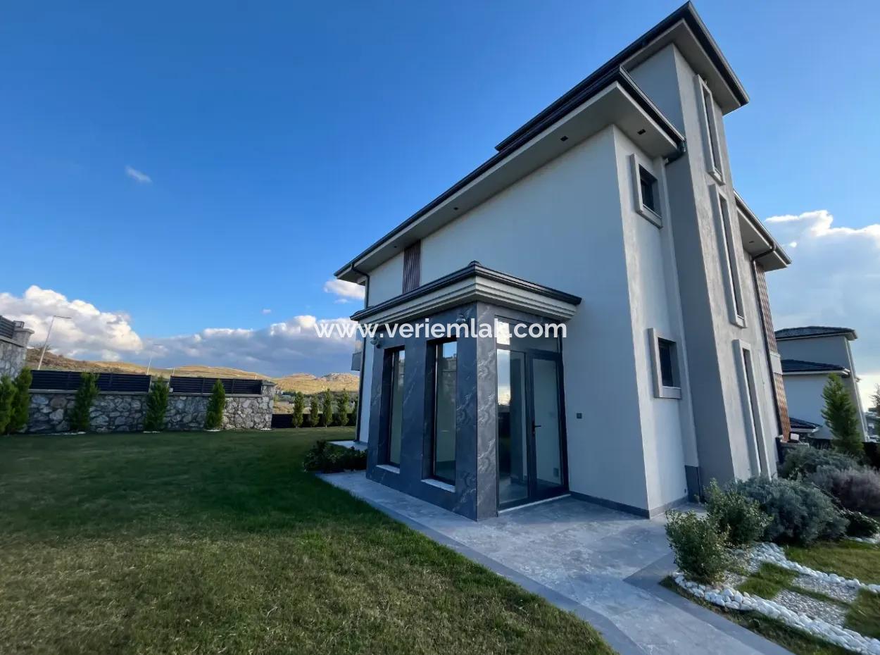 Seferihisar Bahçeşehir – Luxusvilla Mit Privatlebenskonzept