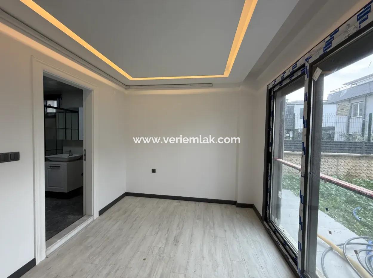 1 1 Gartennutzung Brandneue Wohnung Zum Verkauf In Seferihisar Camikebir – Region Gözsüzler