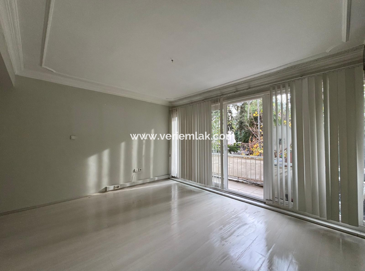 Wohnung Zu Mieten In Der Nähe Der Alsancak-Moschee, 1. Stock 2, 1 Klimatisierte Wohnung Mit Aufzug!