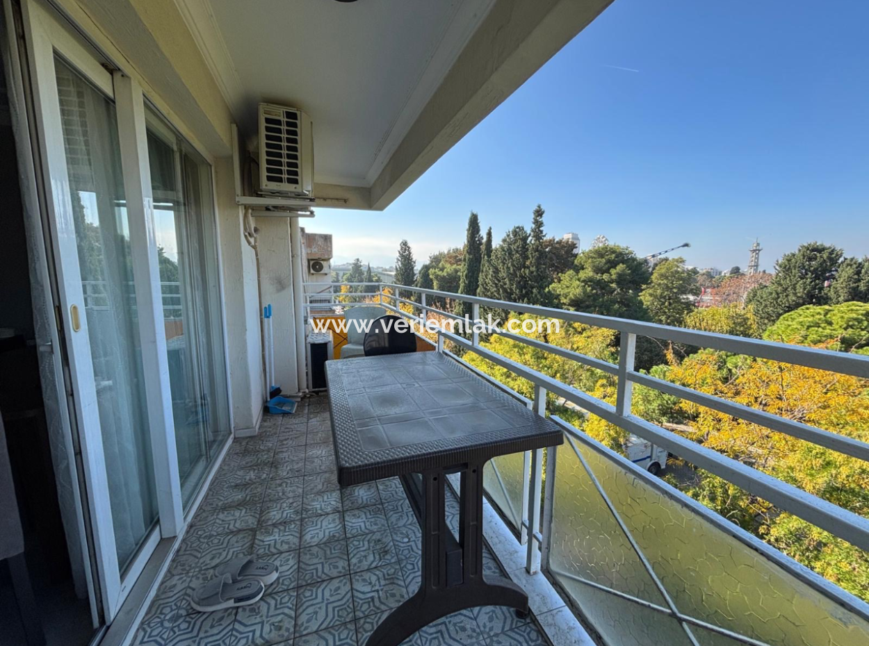 3 1 Möblierte Wohnung Zum Verkauf Mit Fairfront Ohne Masra In Alsancak Kahramanlar!