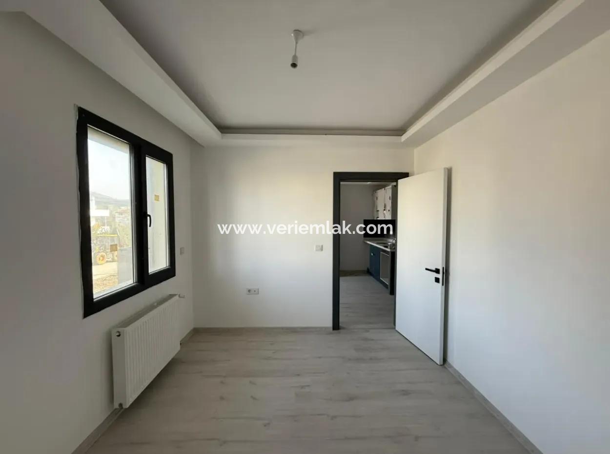 1 1 Wohnung Zum Verkauf Auf Einem Grundstück In Seferihisar Çolakibrahim Bey