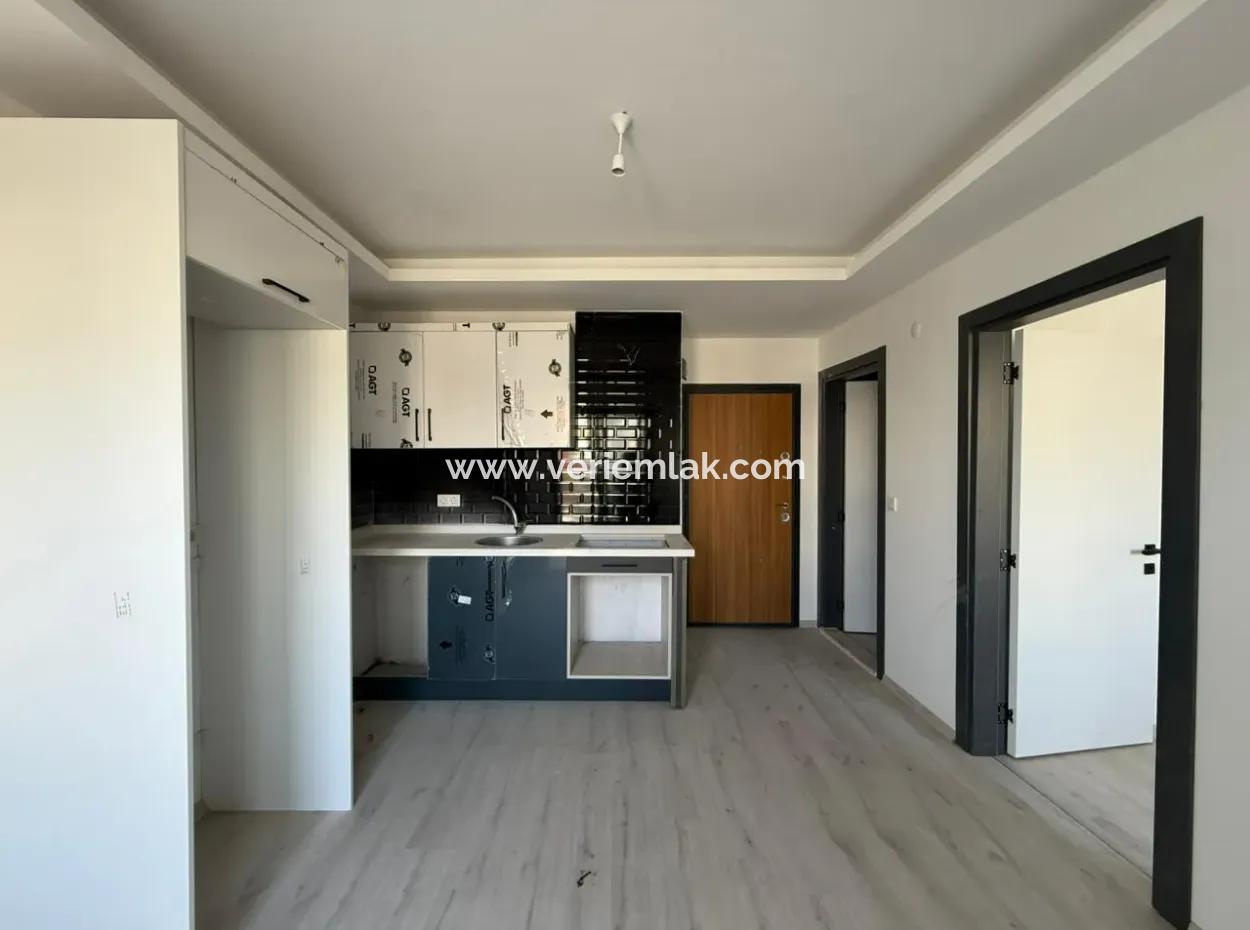 1 1 Wohnung Zum Verkauf Auf Einem Grundstück In Seferihisar Çolakibrahim Bey