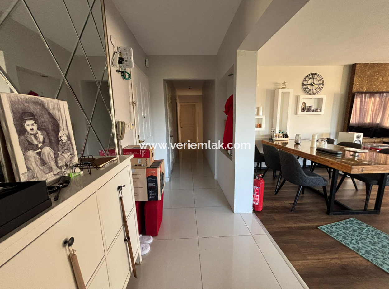 3 1 Ecke Wohnung Im 5. Stock Zum Verkauf In Der Alsancak Libas Street!