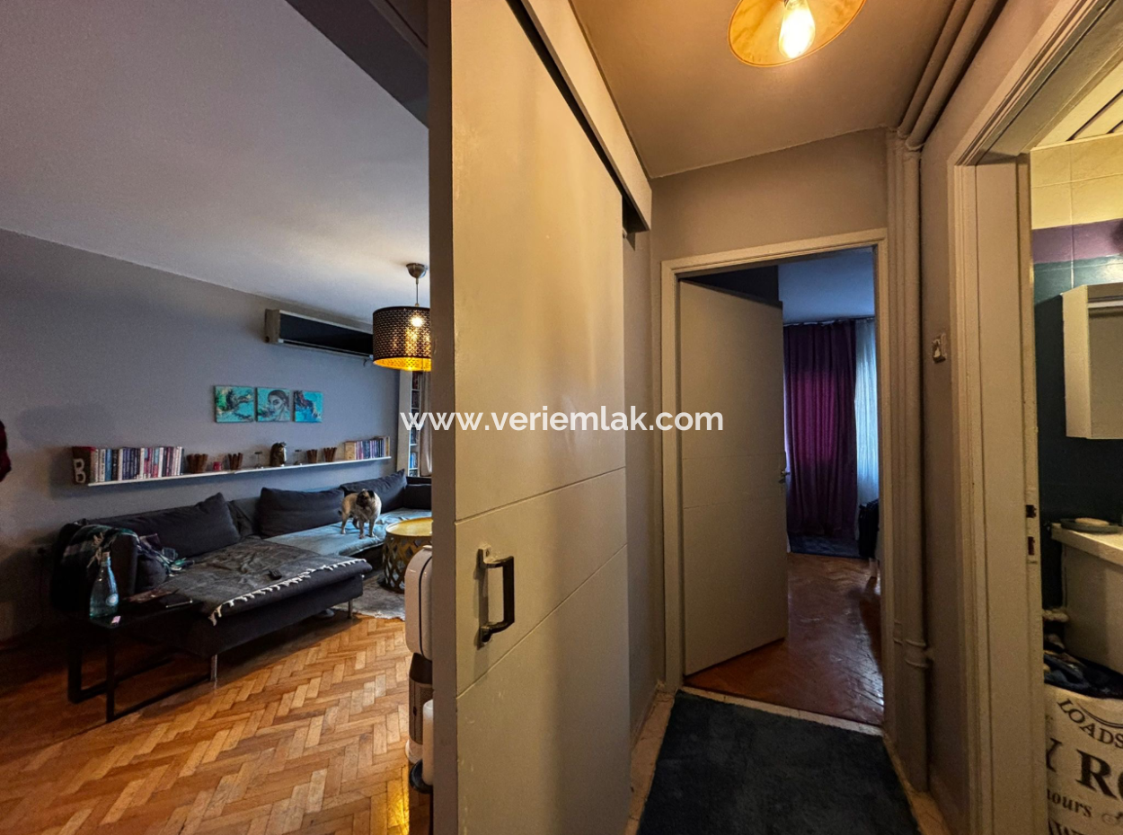 3 1 Wohnung Im Zweiten Stock Zu Mieten In Der Nähe Von Talatpaşa Mit Alsancak-Parkplatz!