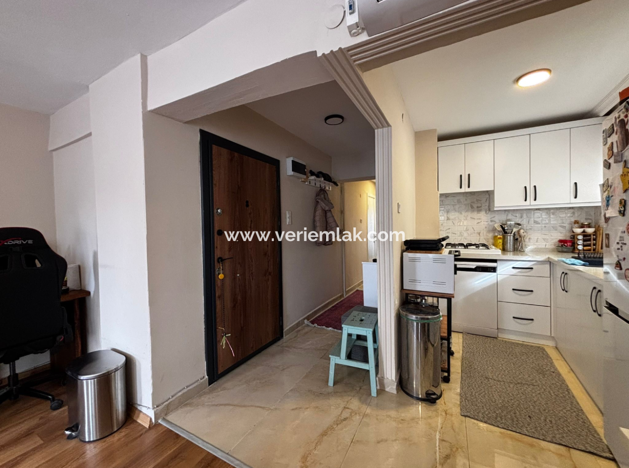 3 1 Günstige Wohnung Im Zweiten Stock Zur Miete Mit Alsancak Fair View!