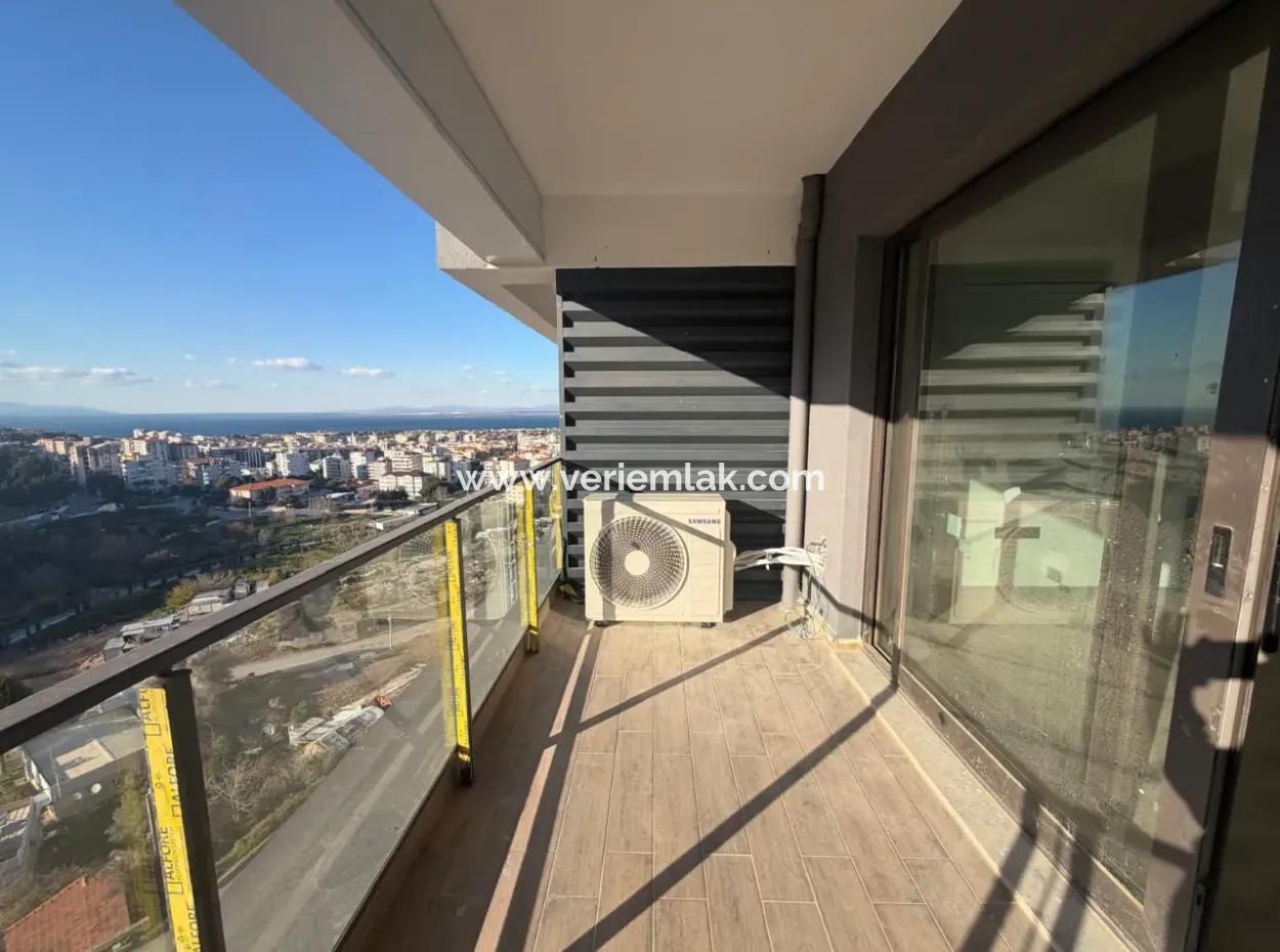 2 1 Wohnungen Zum Verkauf Mit Smart-Home-System Und Großem Balkon | Izmir Narlidere