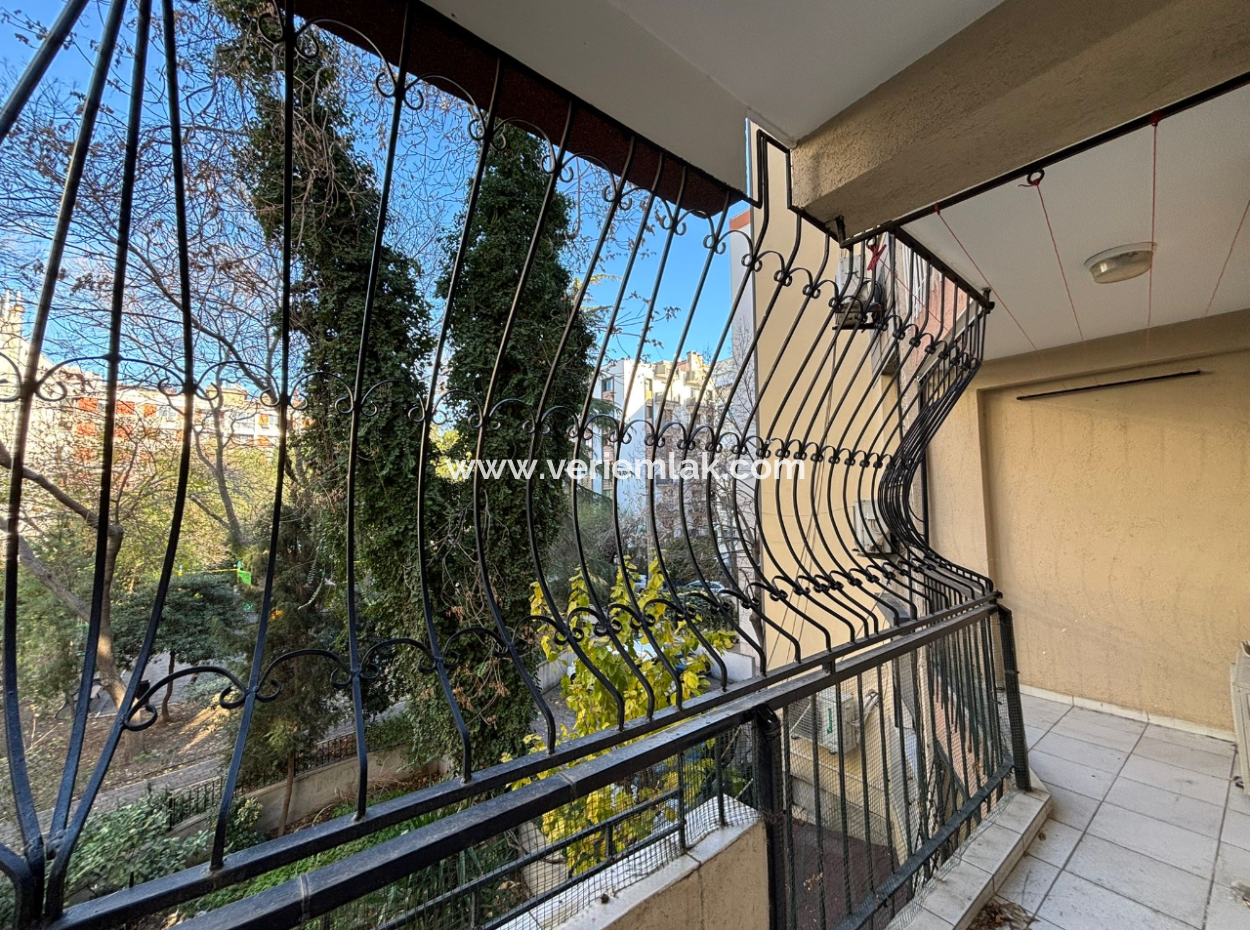 Alsancak Private Health Relative 3 1 Kombi-Wohnung Zur Miete!