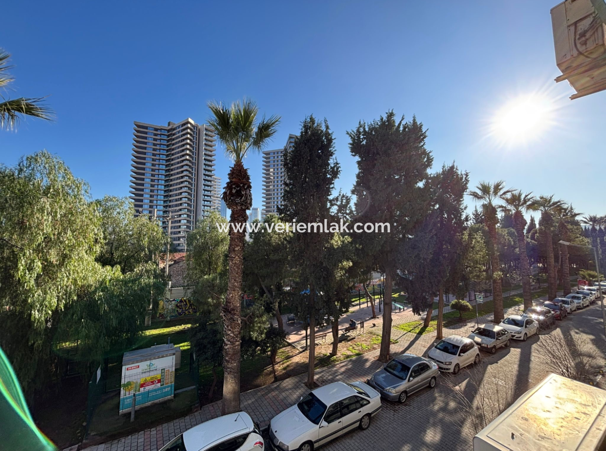 Ecke 2 1 Combi Boiler Mietwohnung In Alsancak Mimar Sinan