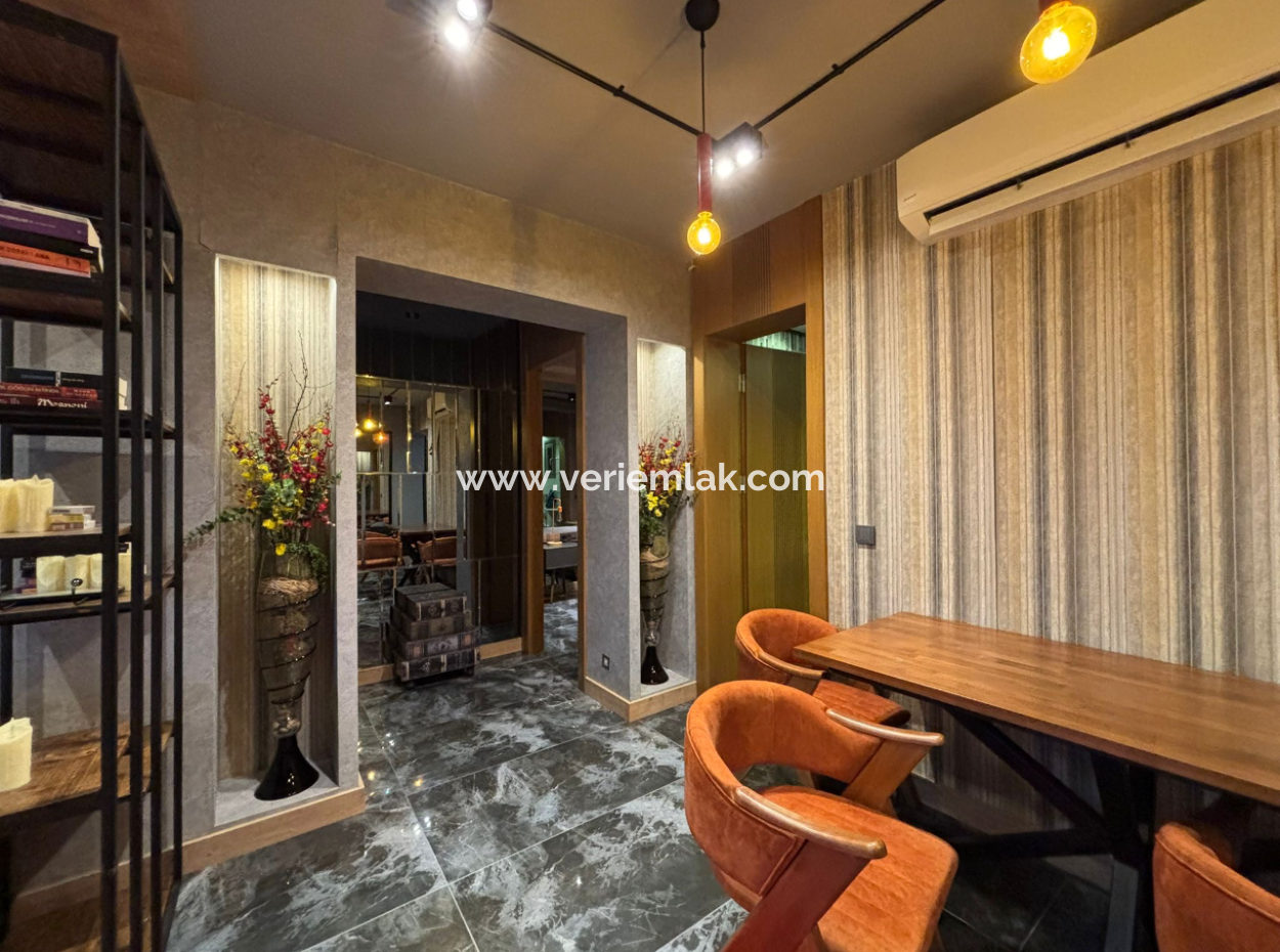 Luxuriöse 2 1 Möblierte Wohnung Zum Verkauf In Der Nähe Des Alsancak Talatpaşa Boulevards!