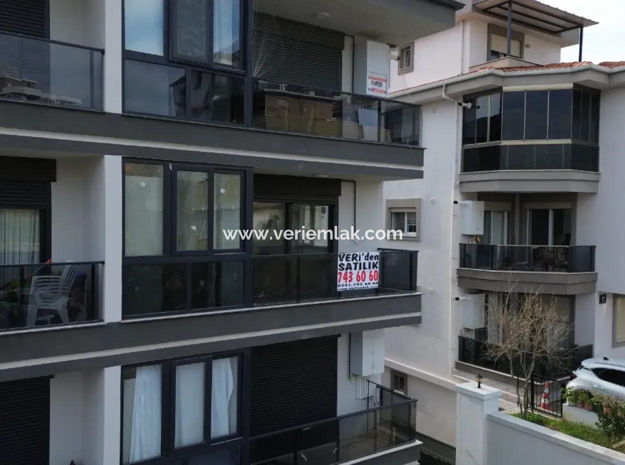 Neue 11-Wohnung Zum Verkauf Mit Offener Fassade, Grossem Balkon Und Garderobe In Seferihisar Camike