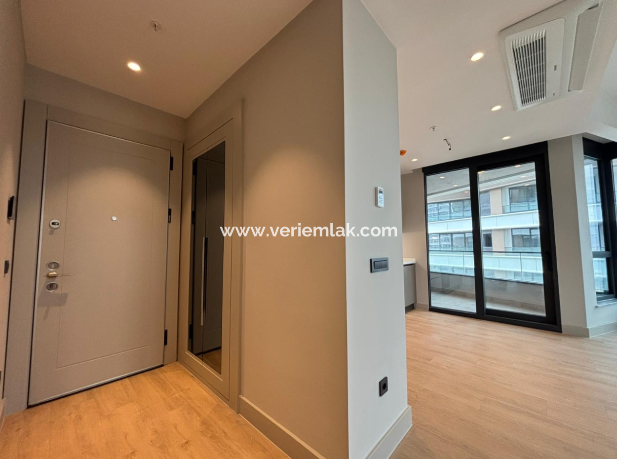 Alsancak Evora Projekt 2 1 15. Stock Sea View-Wohnung Zur Vermietung!