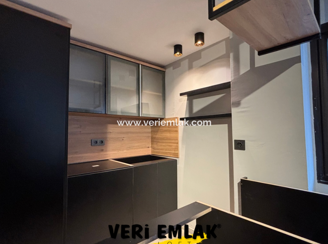 1 1 Kostenlose Wohnung Zum Verkauf Mit Parkplatz Im Viertel Alsancak Kültür Park!