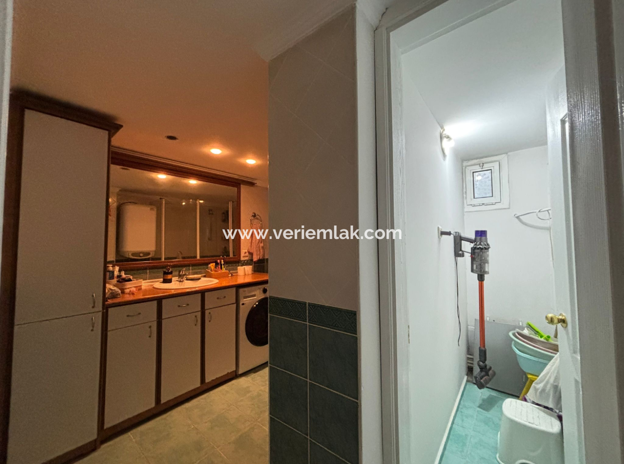 2. Stock Combi 3 1 Wohnung Zu Mieten Mit Parkplatz In Der Nähe Alsancak Libas!