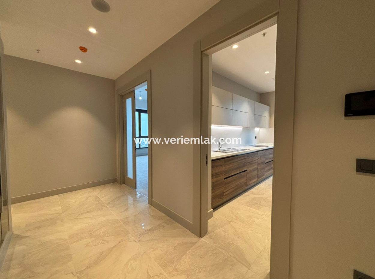 19. Stock 3 1.120 M² Meerblickswohnung Zur Miete In Alsancak Evora Projekt