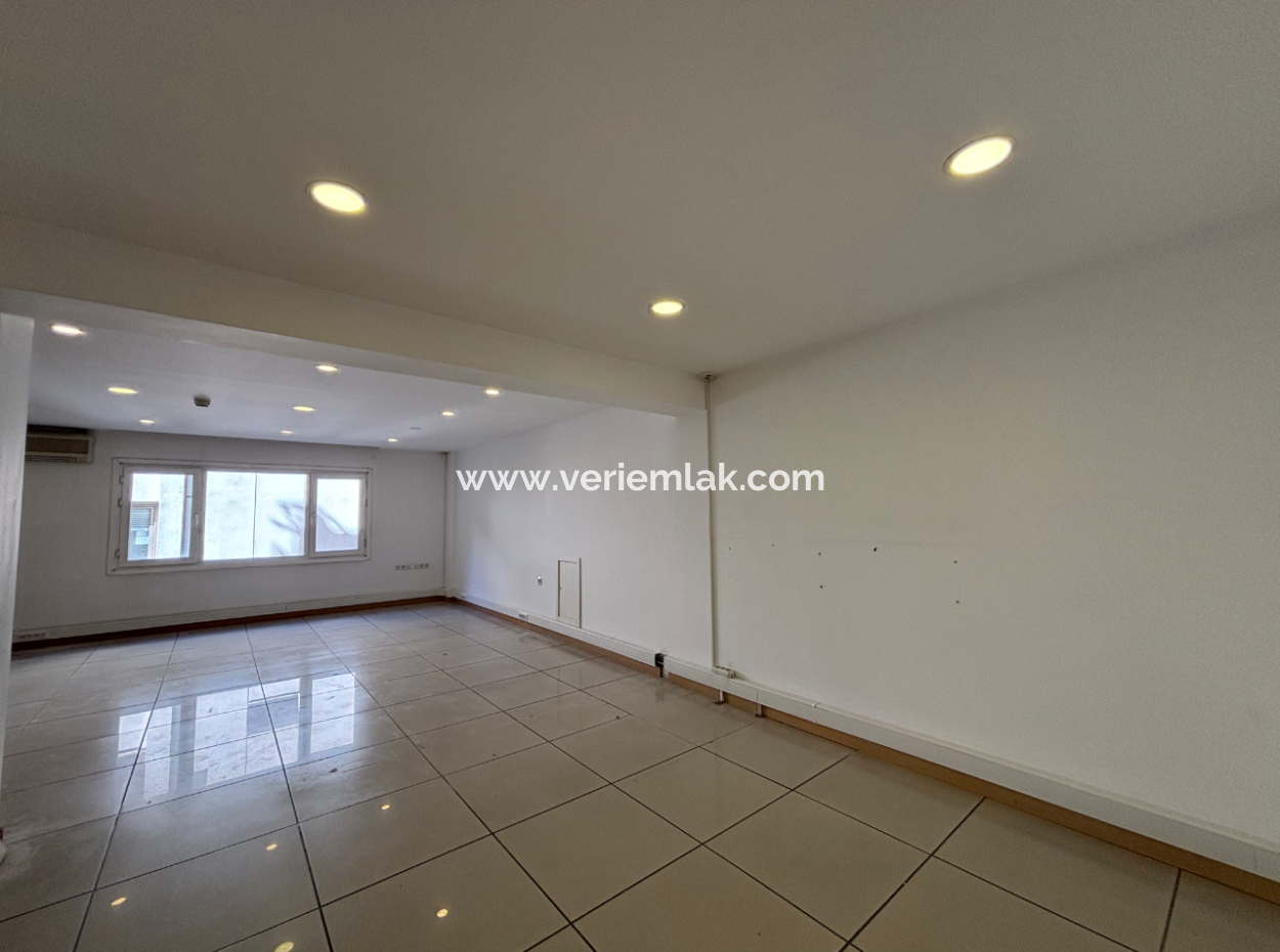 Alsancak Zypern Martyrs Ganze Etage 225 M² Arbeitsplatz Im 4. Stock Zu Mieten