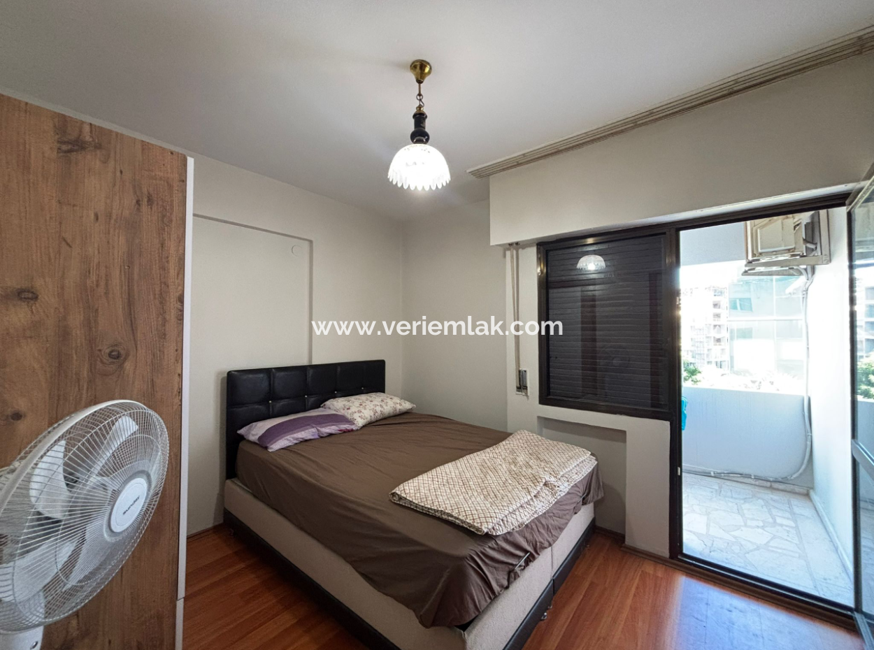 5. Stock Wohnung Zur Miete Mit 1 1 Balkon Gegenüber Dem Privaten Krankenhaus Alsancak