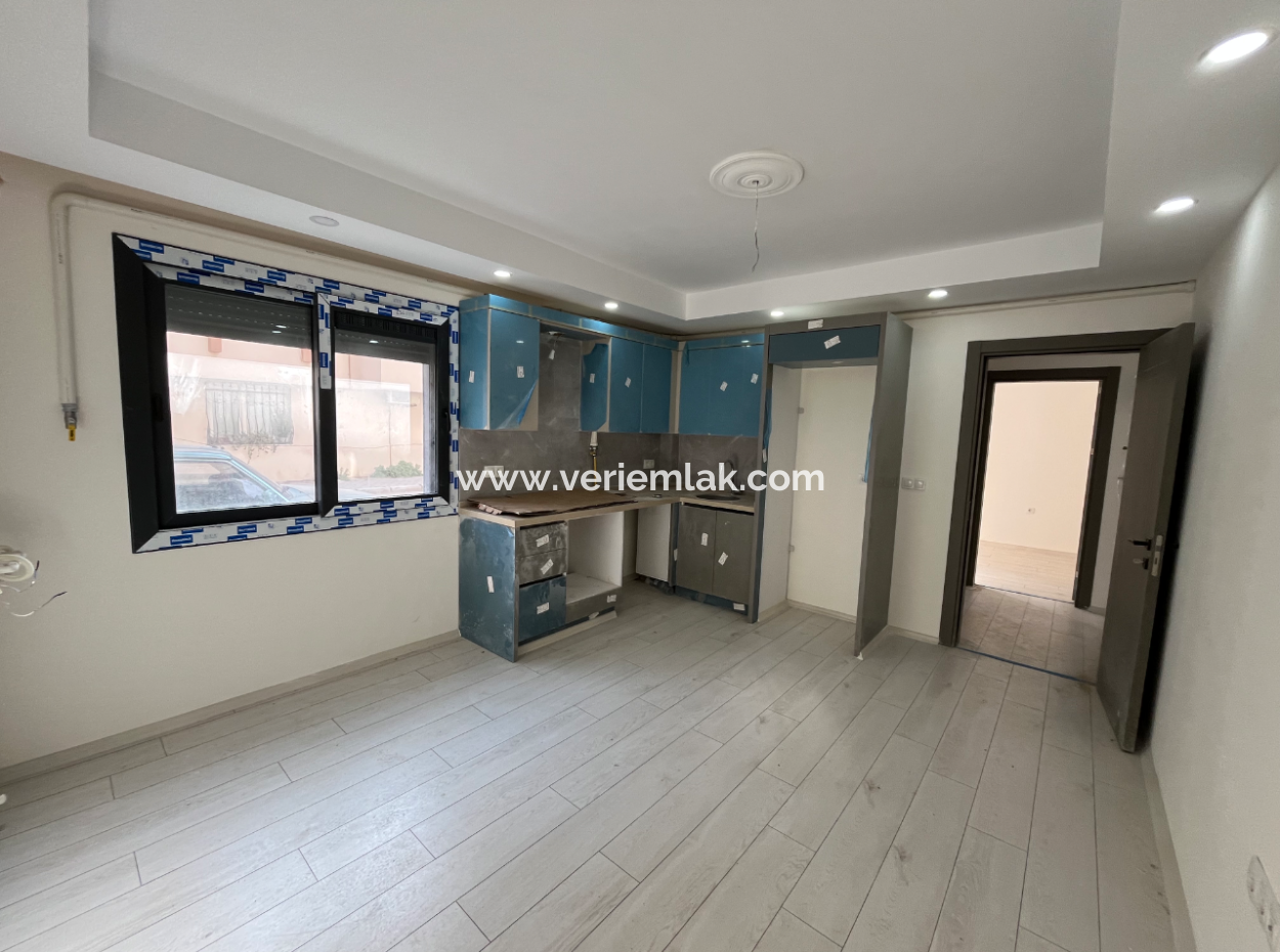 Zero 1 1 Wohnung Zum Verkauf Im Stadtzentrum In Seferihisar Hıdırlık