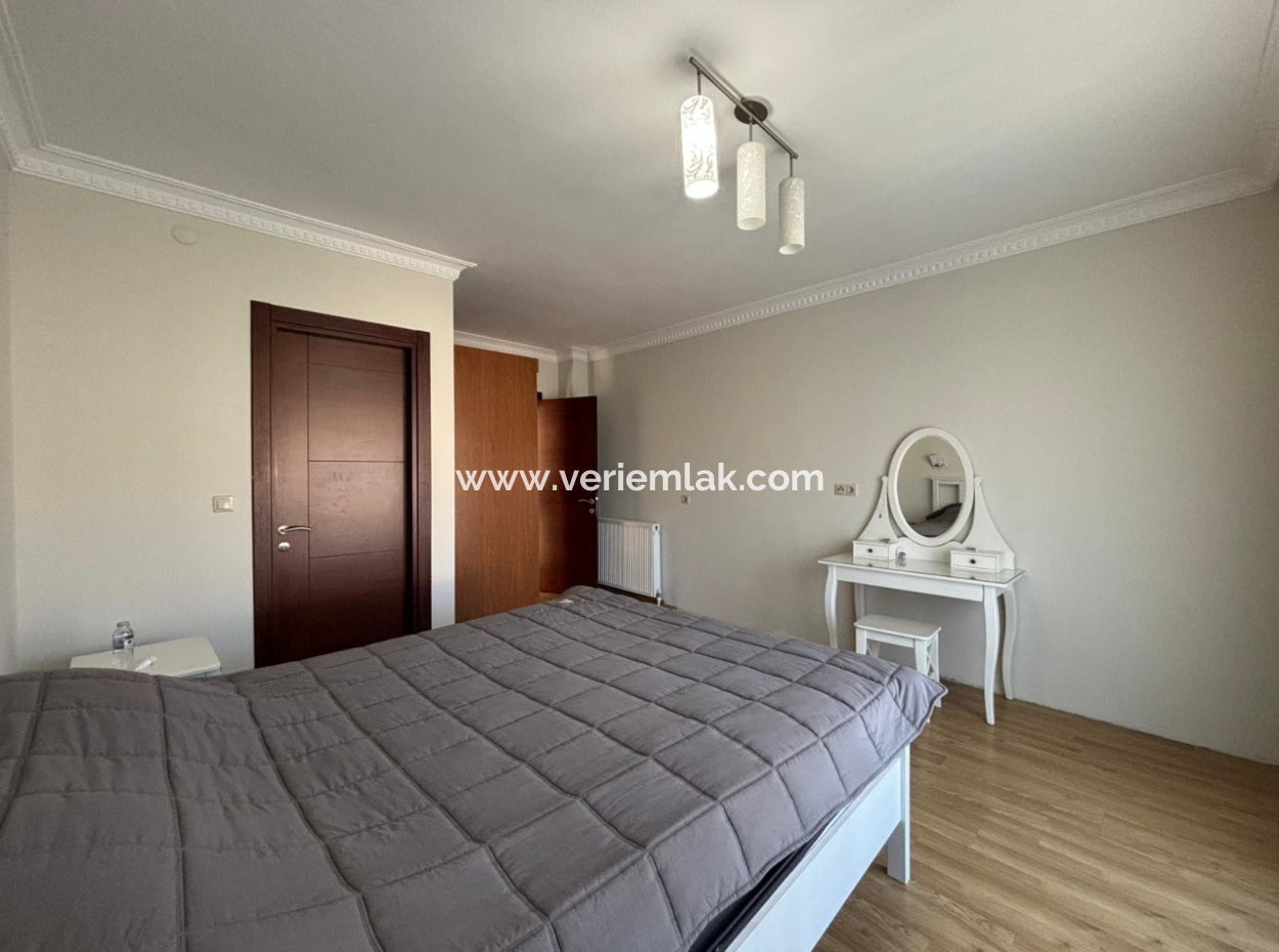 Bornova Forum Bornova Villas Triplex 3 1 200M² Villa Zu Mieten Mit Wintergarten