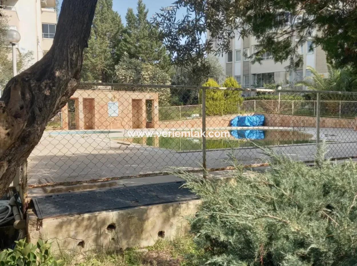 Möblierte 2 1 Wohnungen Zur Miete Mit Pool In Kuşadası Zeytin Tepe Sitesi