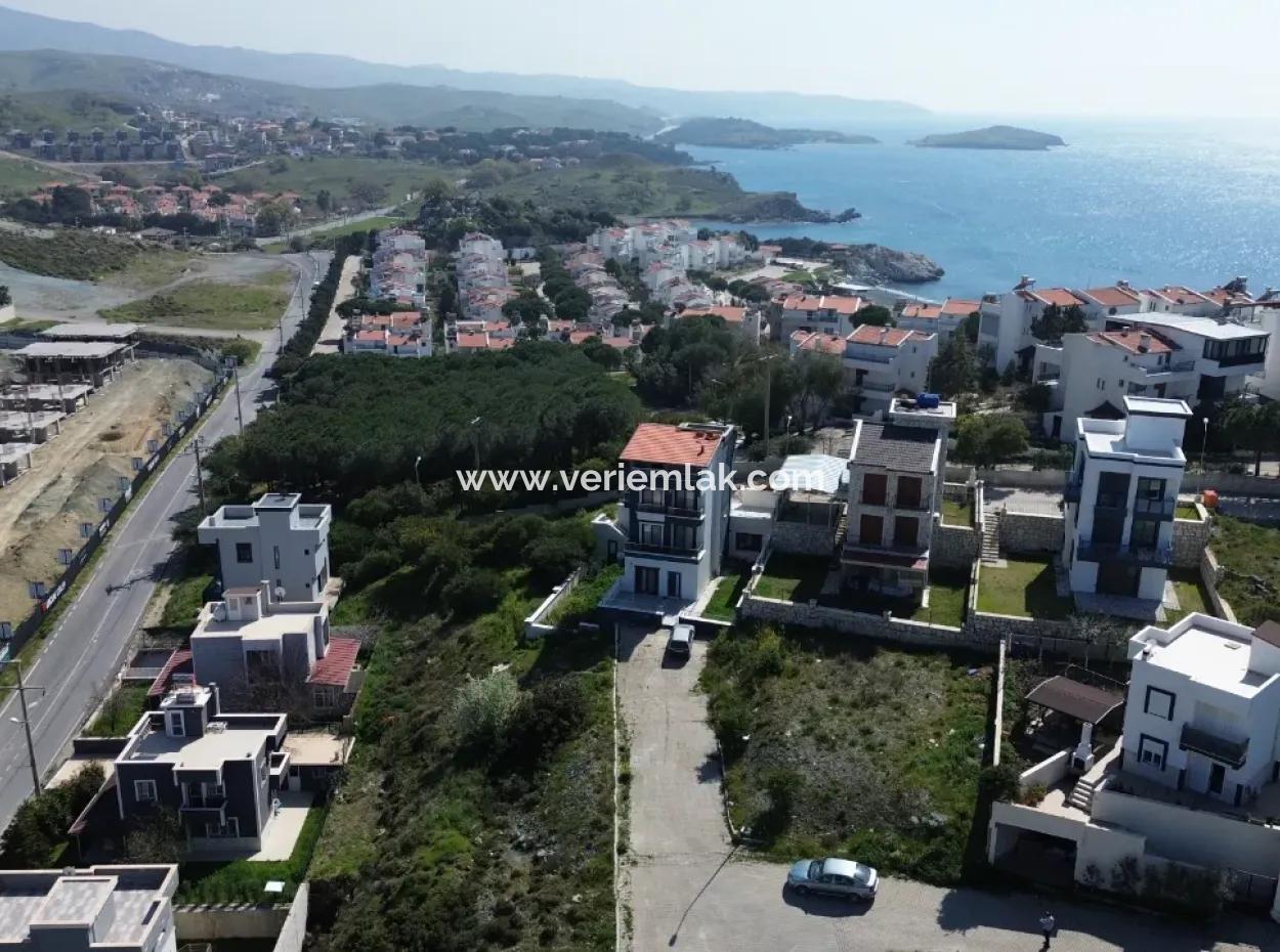 Zonierte Grundstücksmöglichkeit In Akarca, Nahe Dem Strand, Innerhalb Des Geländes