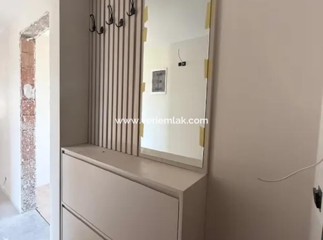 2 1 Stilvolle Und Moderne Wohnungen Zum Verkauf In Camikebir, Seferihisar