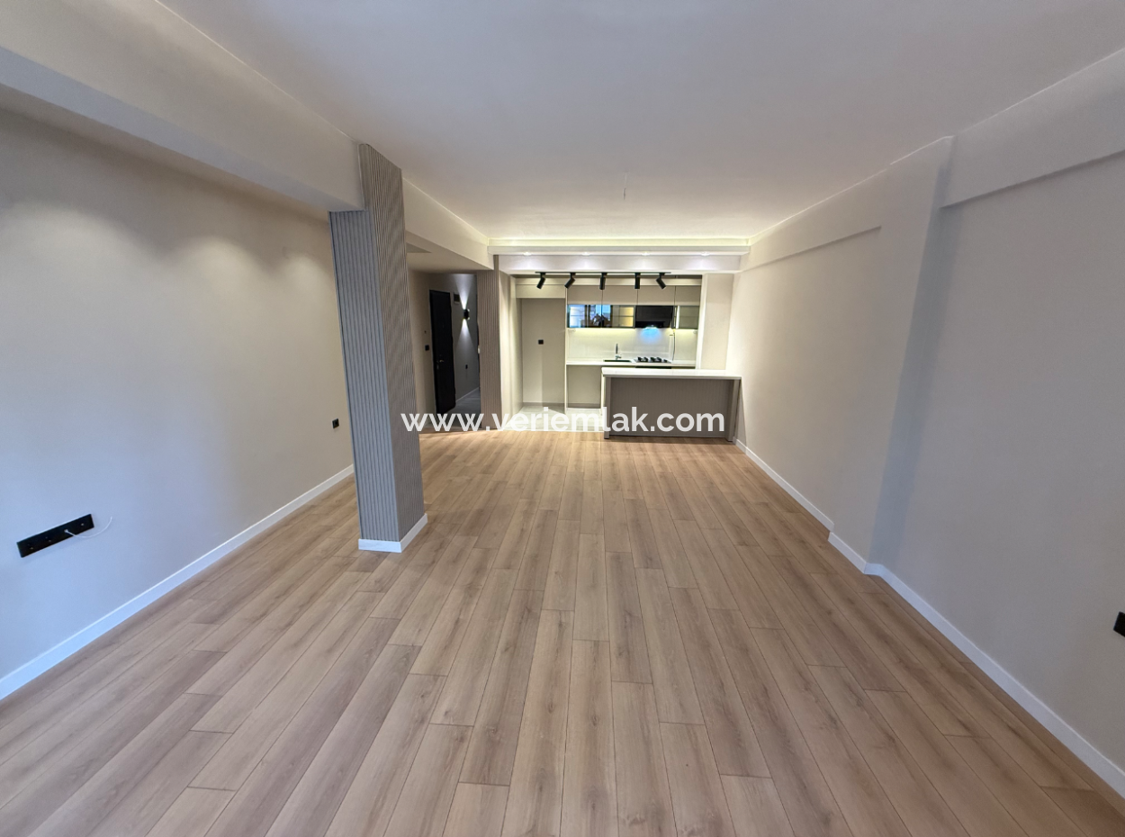 Vollständige Renovierung Mit Eigenem Badgarten In Der Nähe Des American College