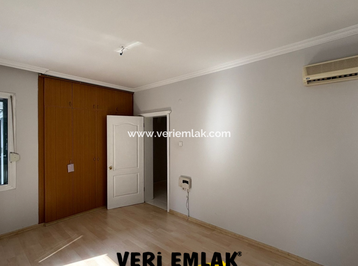 2. Stock Combi 3 1 Wohnung Zu Mieten Mit Parkplatz In Der Nähe Alsancak Libas!