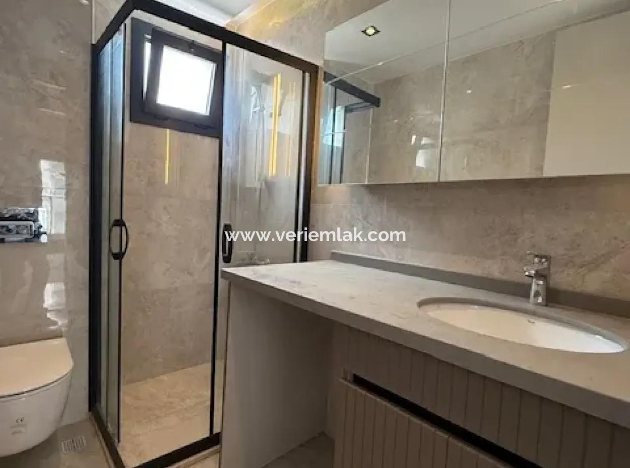Ultra Luxury 2 1 Wohnung Zum Verkauf Im Seferihisar Camikebir Viertel