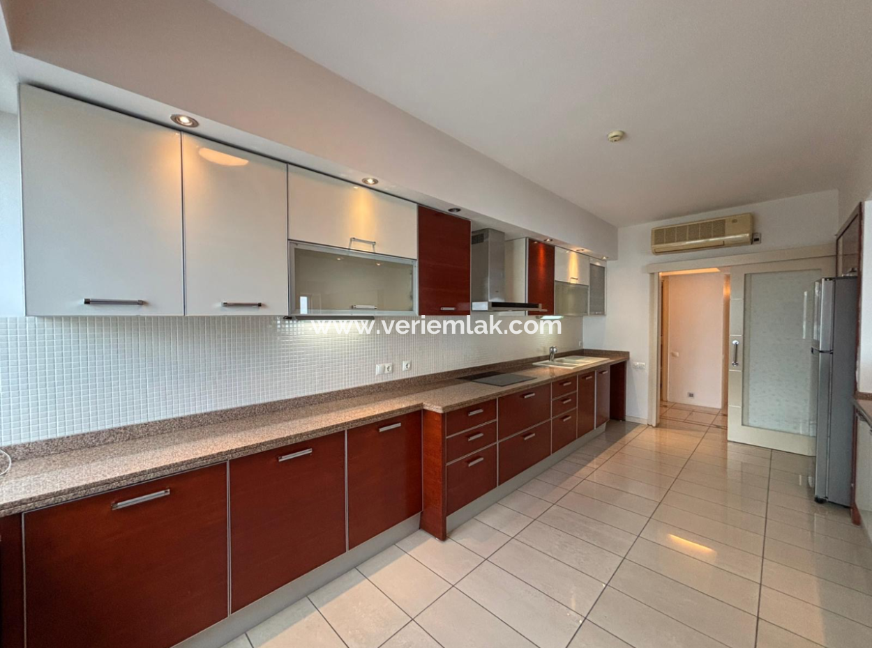 Alsancak Punta Wohnung 4 1 260 M² Wohnung Zur Miete Mit Meerblick!