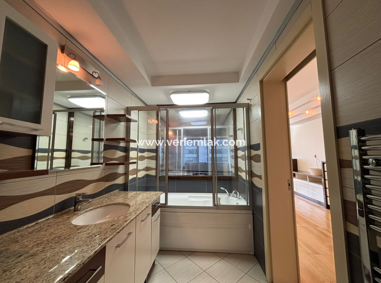 Alsancak Punta Wohnung 4 1 260 M² Wohnung Zur Miete Mit Meerblick!