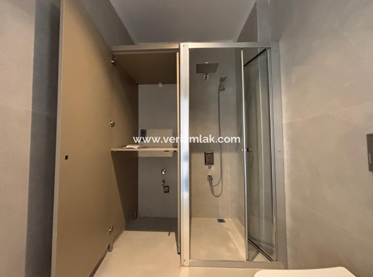 3 1 Leere Wohnung Zum Verkauf Am Aliçetinkaya Boulevard In Alsancak