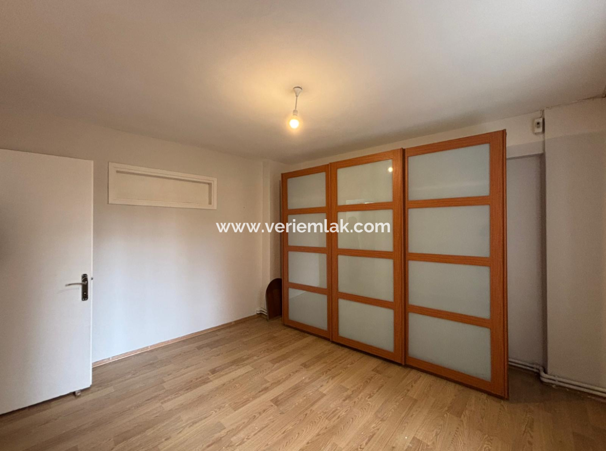 Kombi-Wohnung Im 1. Stock Zur Vermietung In Der Alsancak Kahramanlar Akincilar Strasse!