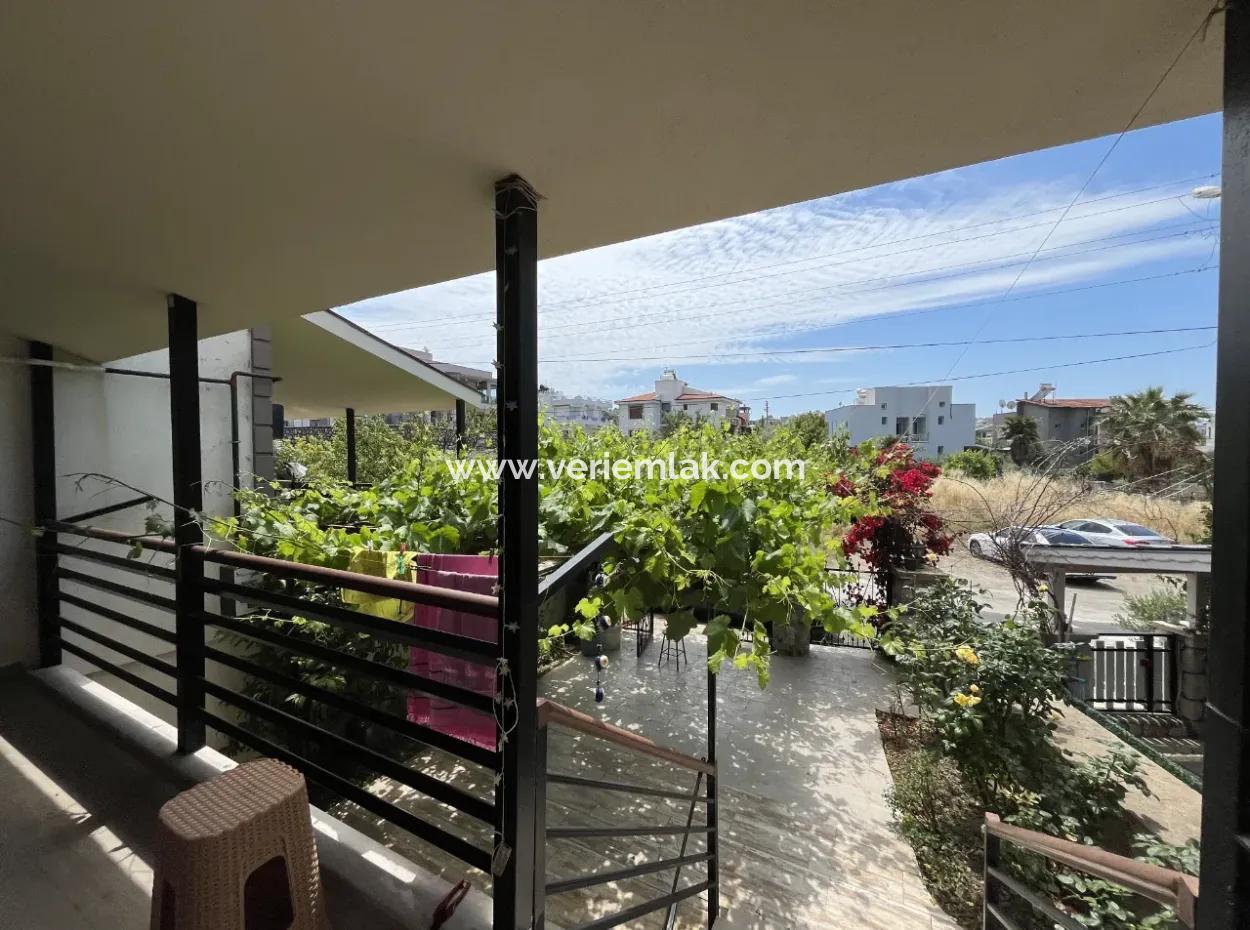 Villa In Seferihisar Akarca, Nahe Dem Meer, Bietet Einen Grossen Und Angenehmen Wohnraum Mit Einem Abgelegenen Charakter
