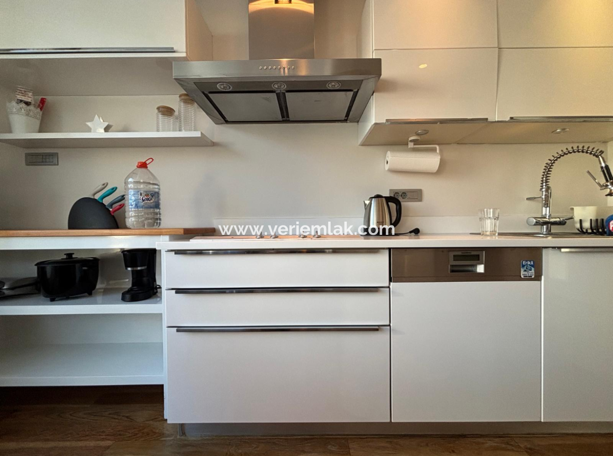 Möblierte Wohnung Zur Miete Mit 2:1 Parkplätzen In Alsancak Port Residence!