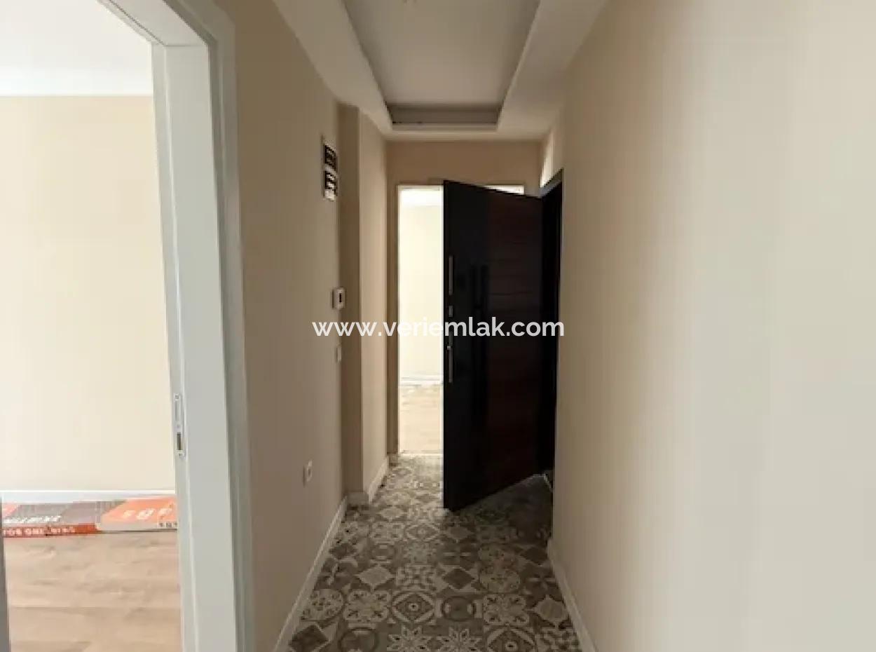 Komfortable Und Luxuriöse Wohnung Zum Verkauf Im Viertel Seferihisar Çolak Ibrahim Bey