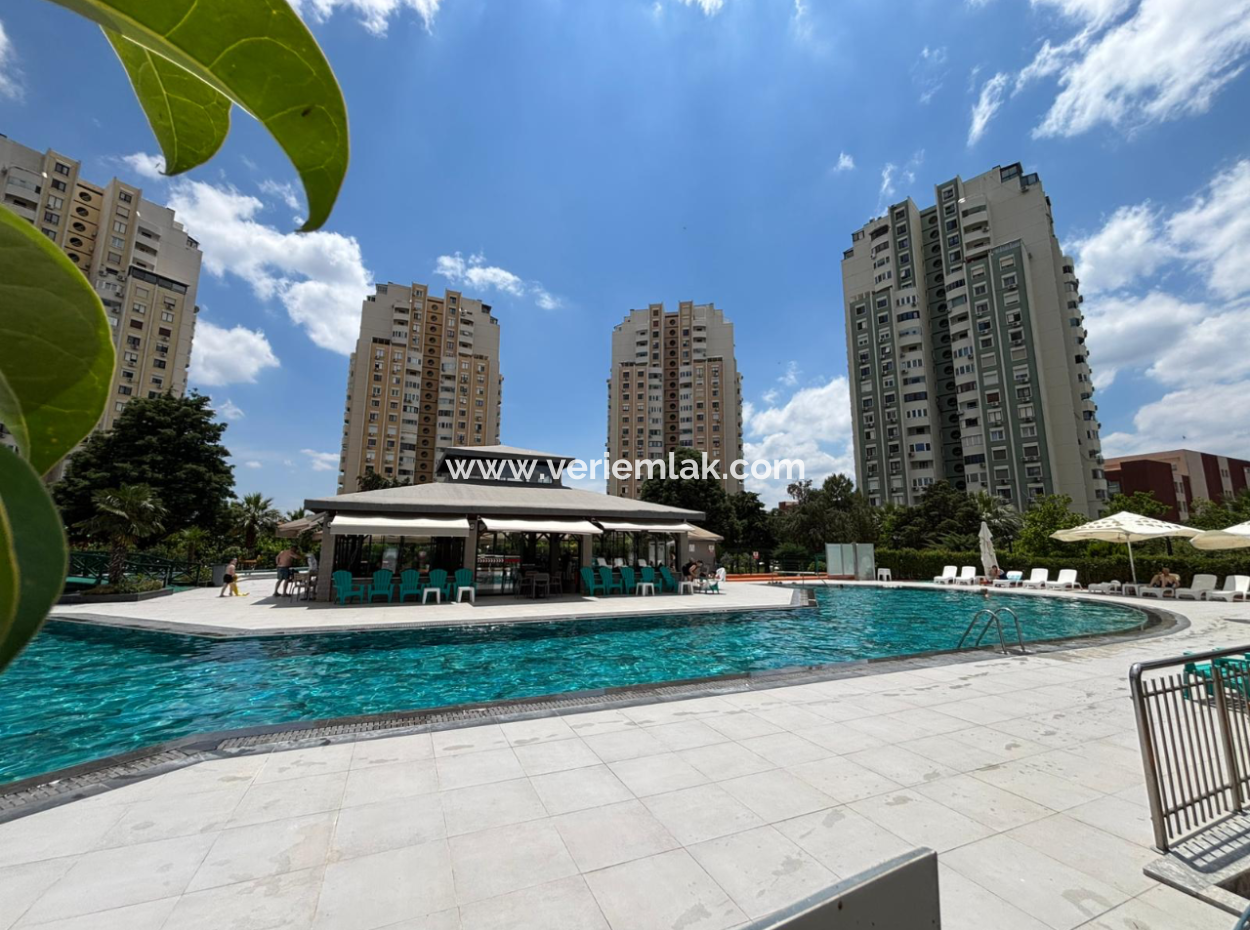 16. Stock Reihenhaus, 11 Wohnung Zu Miete In Karşıyaka Mavişehir Albatros