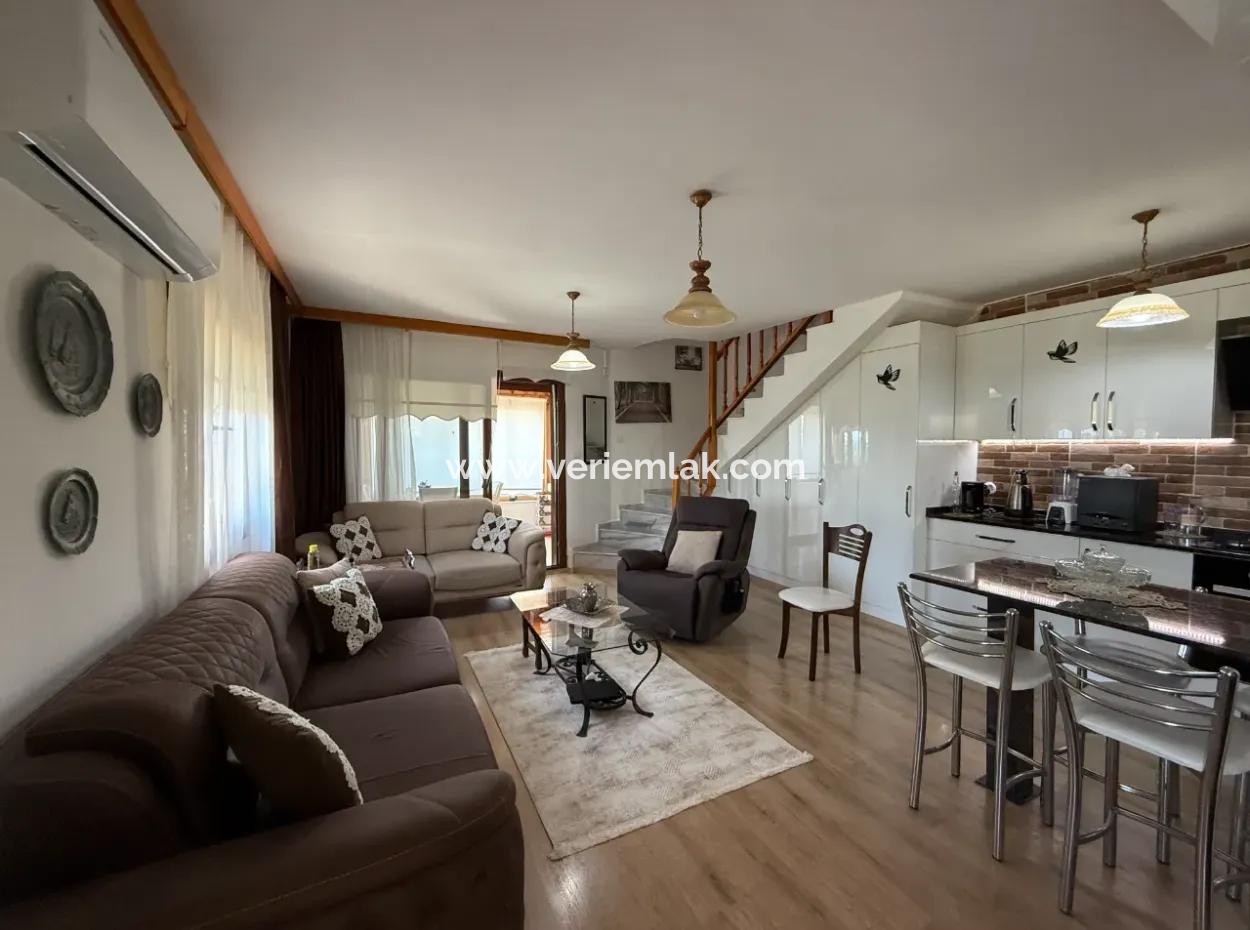 Sommervilla Zum Verkauf Mit Garten Auf Drei Seiten, Fußläufig Zum Akarca Beach