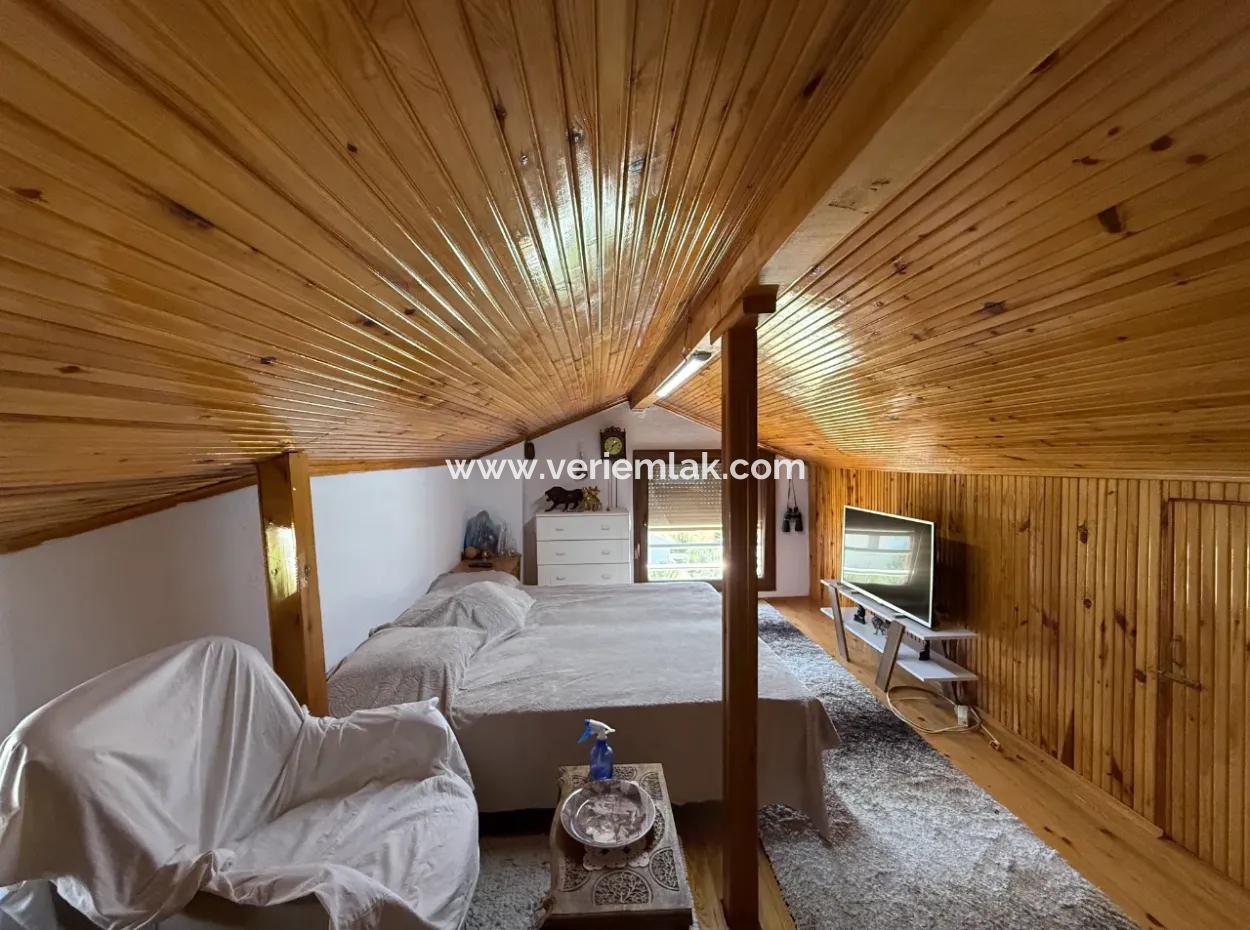 Sommervilla Zum Verkauf Mit Garten Auf Drei Seiten, Fußläufig Zum Akarca Beach