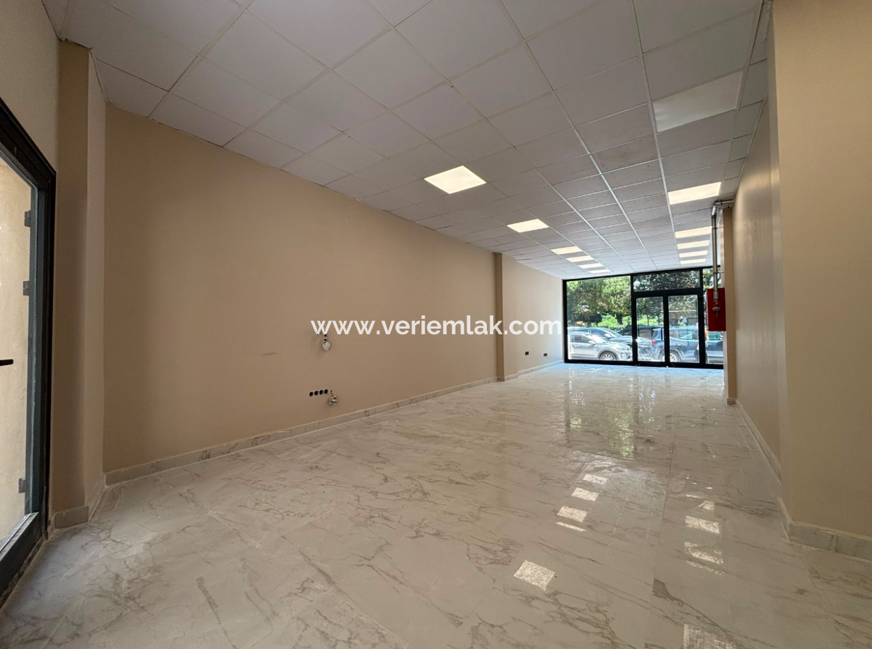 Alsancakswiss Hotel Karşisinda70M2 Kostenloser Shop Zur Miete Mit Netto-Wc