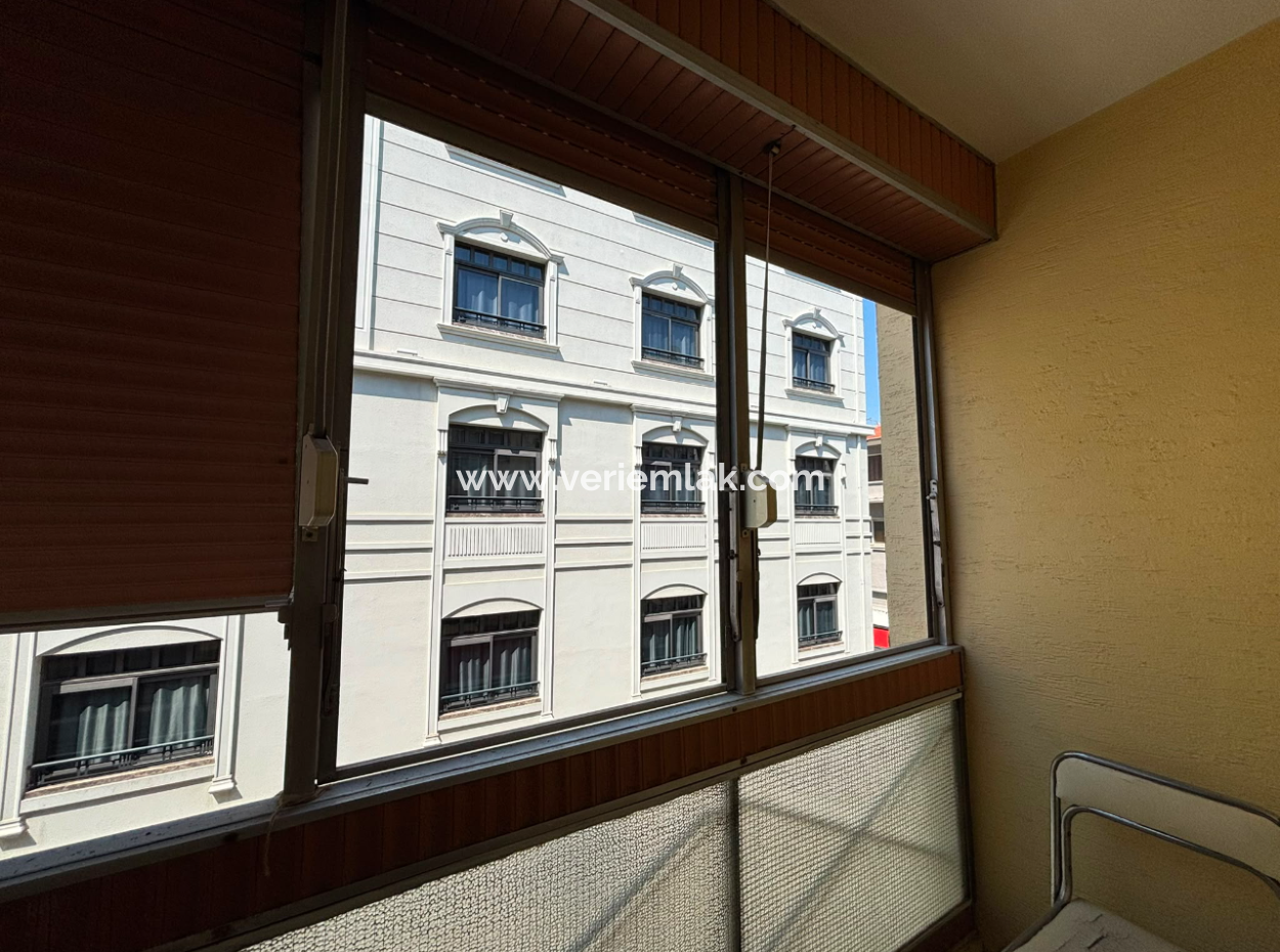 3 1 2. Stock, 100 M² Wohnung Zu Mieten In Der Nähe Des Alsancak Gündoğdu-Platzes
