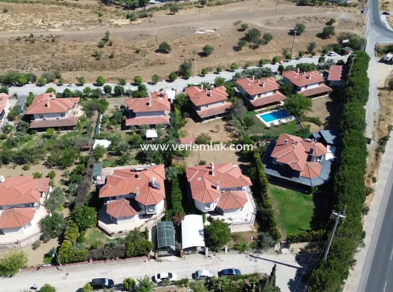 Villa Mit Pool Zum Verkauf In Seferihisar Ulamış | Voll Freistehende 5 1 Luxusvilla In Turunçevler Sitesi