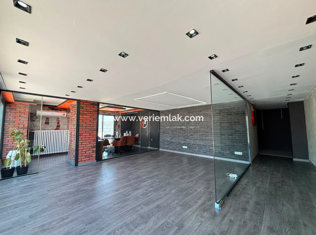 7. Stock, 410 M², Staffel, 3, 1 Wohnung Zu Mieten Mit Meerblick Auf Dem Alsancak Republikplatz!