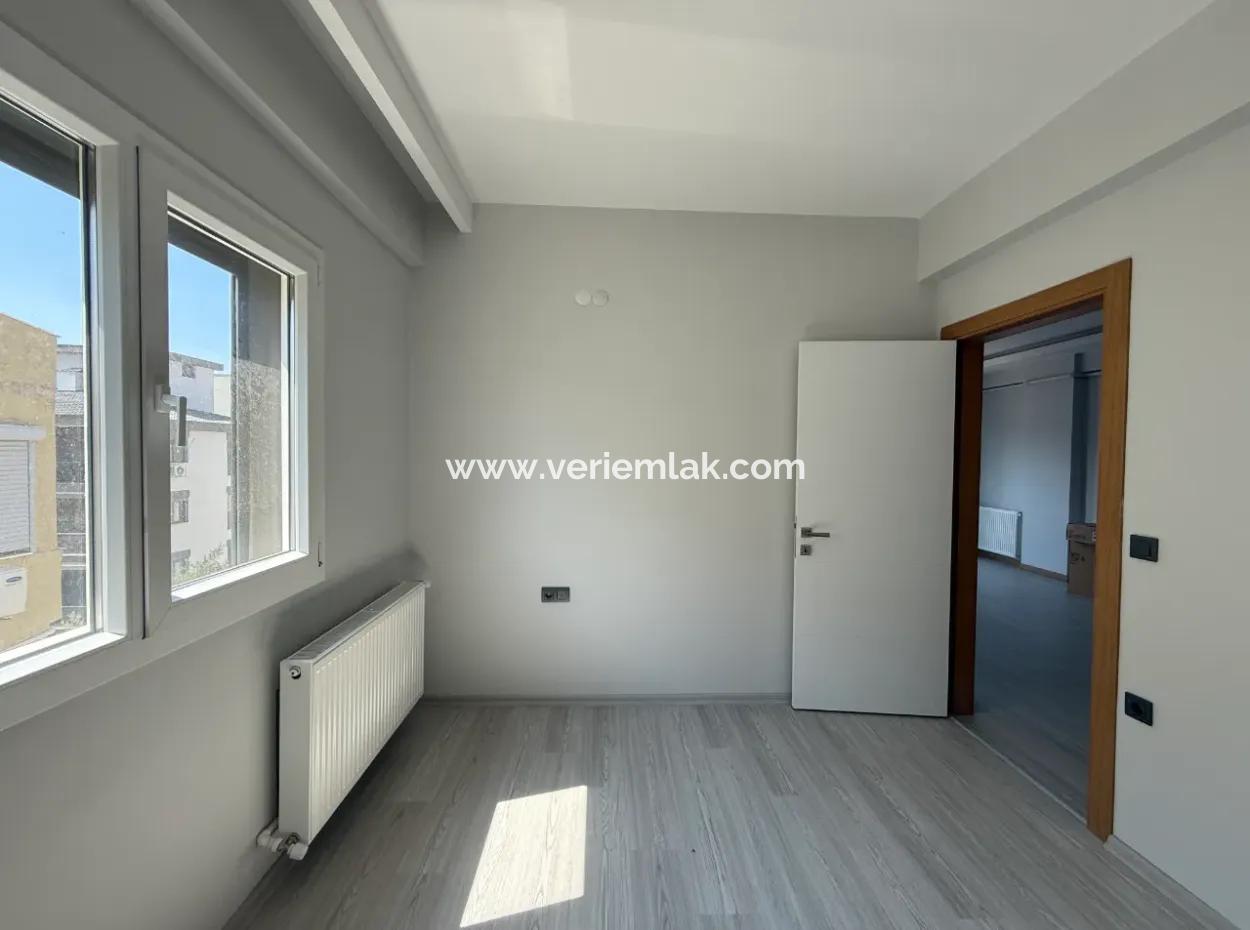 Brandneue 21-Wohnung Zum Verkauf Im Viertel Seferihisar Camikebir | Mit Balkon | Automatischer Verschluss | Arçelik Built-In | Mit Parken
