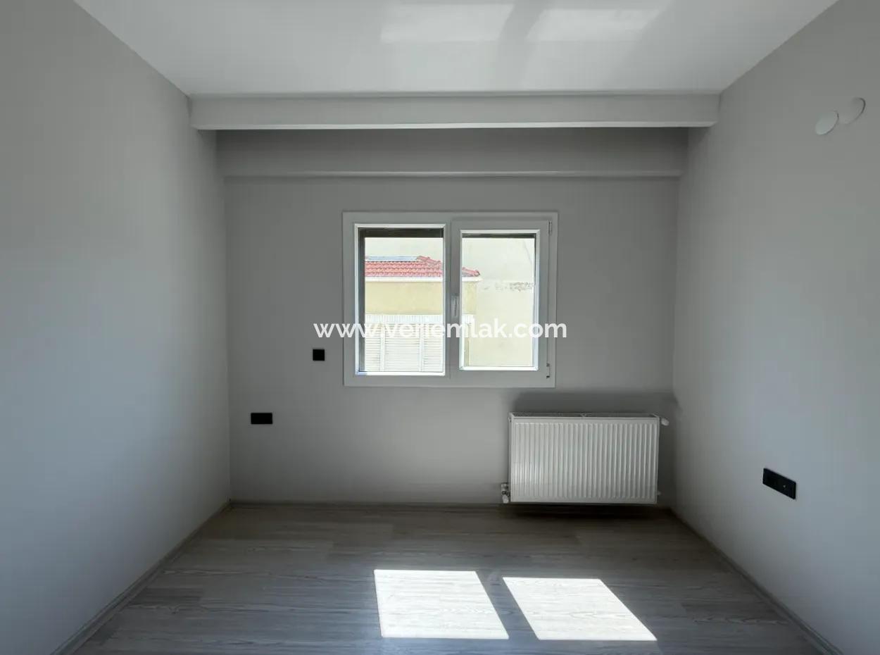 Brandneue 21-Wohnung Zum Verkauf Im Viertel Seferihisar Camikebir | Mit Balkon | Automatischer Verschluss | Arçelik Built-In | Mit Parken